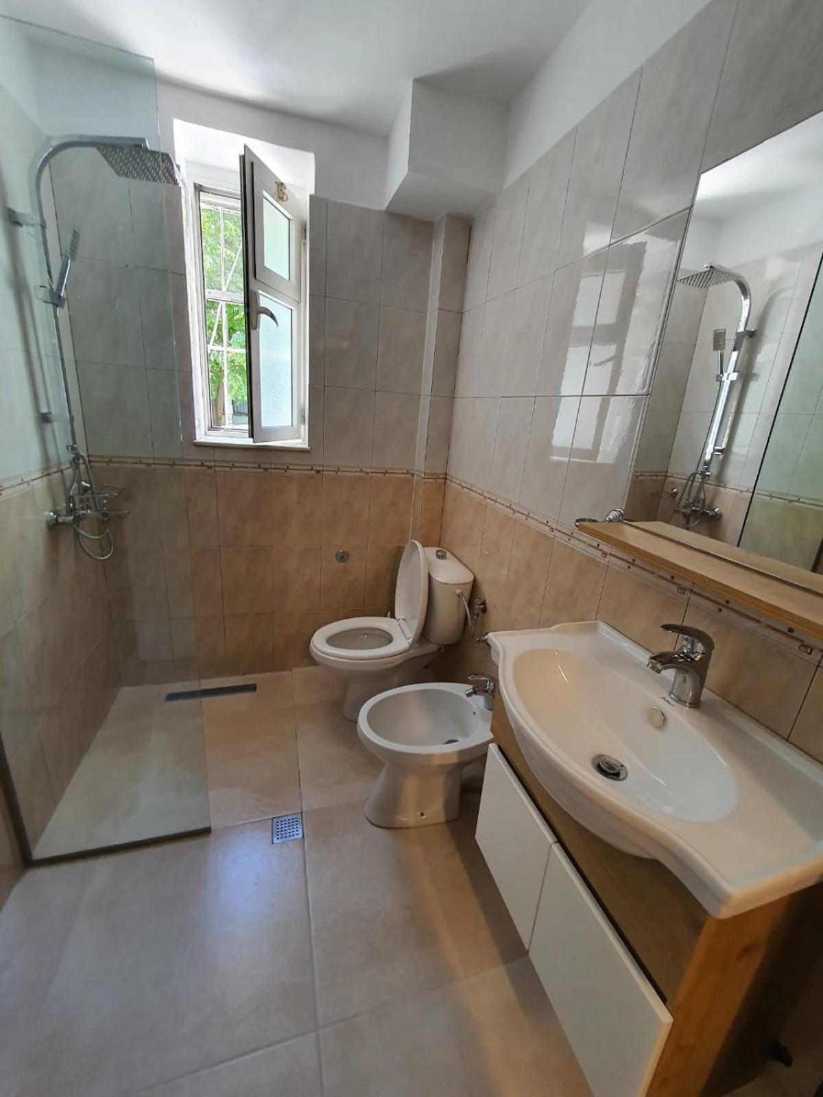 Center Of Tirana Enes'S Apartments Exterior photo